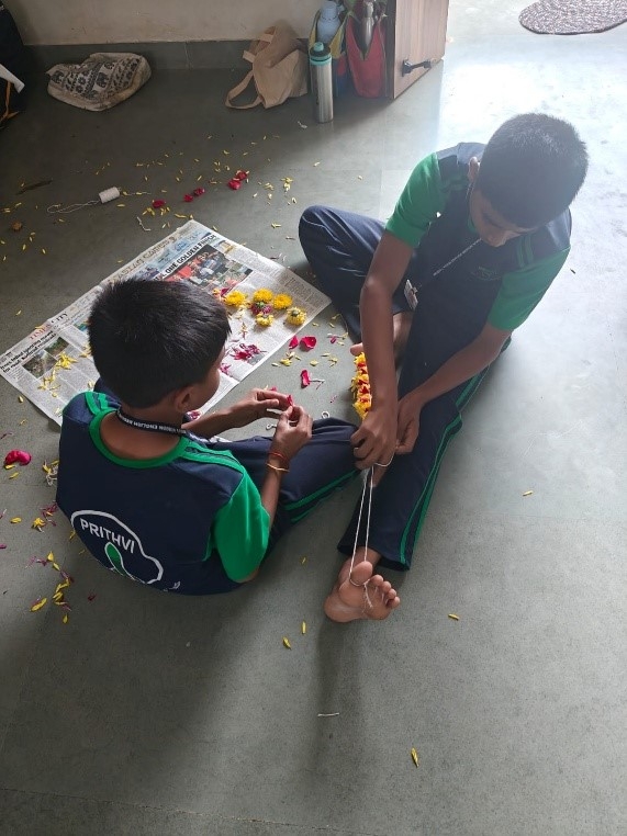 Veni Making Activity