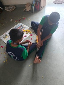 Veni Making Activity